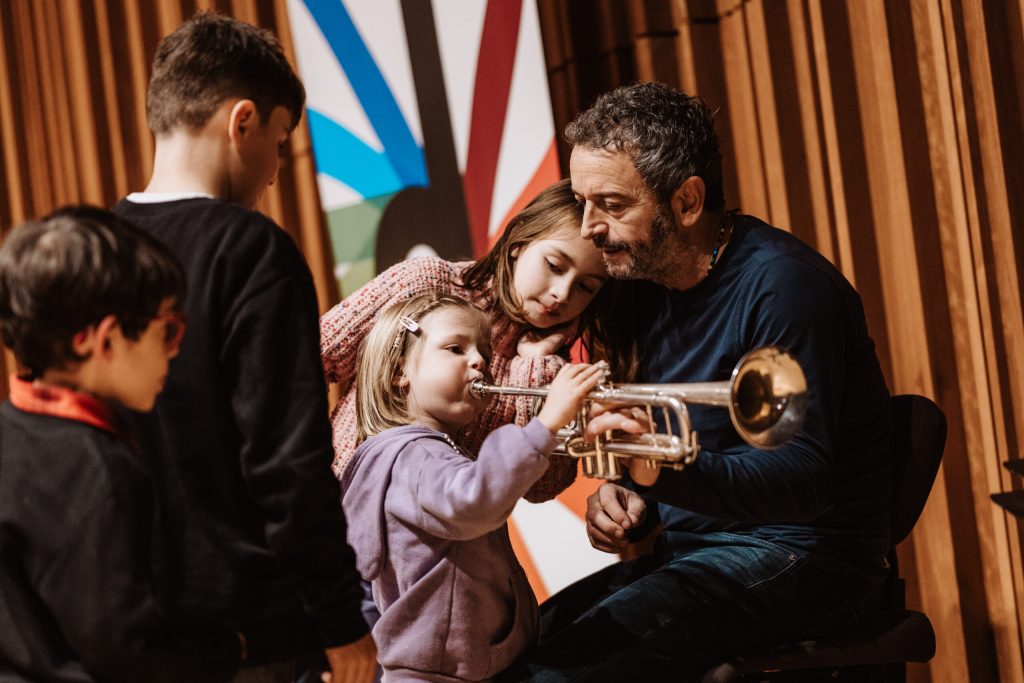 gli strumenti musicali e i bambini